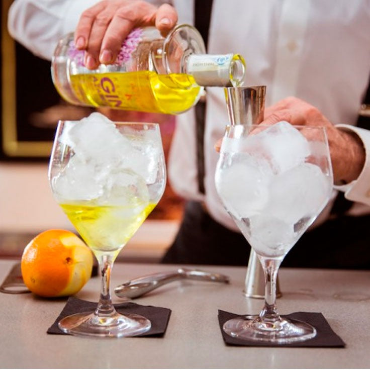 Gin Tonic KARKOM